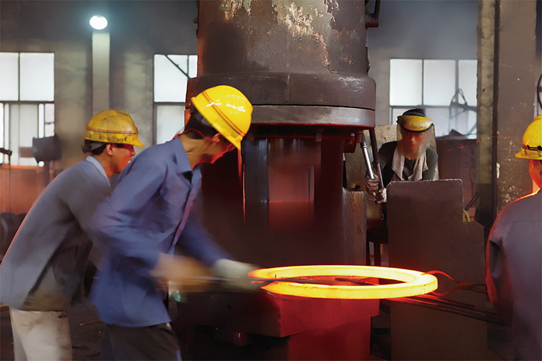 生產(chǎn)設(shè)備